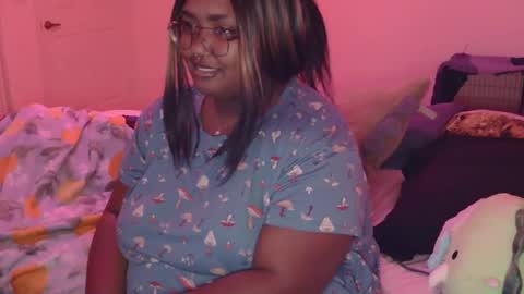 Misstrezzkristina online show from October 6, 9:54 pm