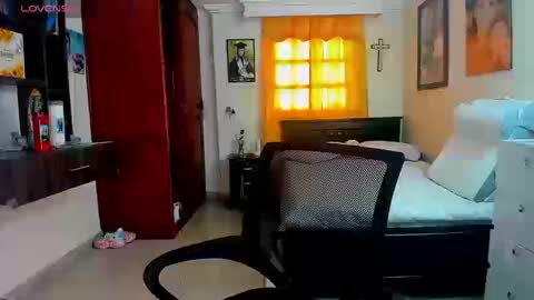 Snapshot of missvalery1 chatting on September 9, 8:53 pm missvalery1 online show from September 9, 8:53 pm