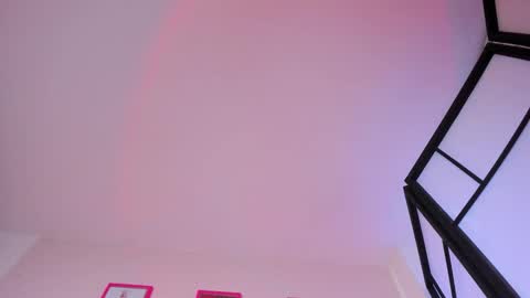 Pau OFmissweetpeach online show from February 28, 1:53 am