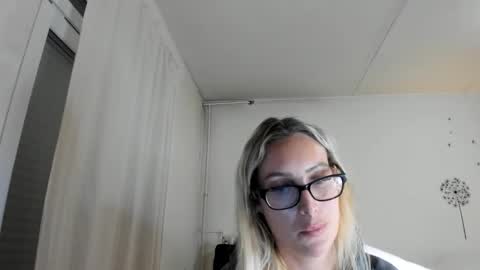 Missy matrix online show from October 4, 7:11 pm