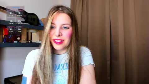 Anya online show from May 24, 5:19 pm