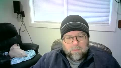 Snapshot of mister_happy567 chatting on February 17, 7:01 pm Mr. Happy online show from February 17, 7:01 pm