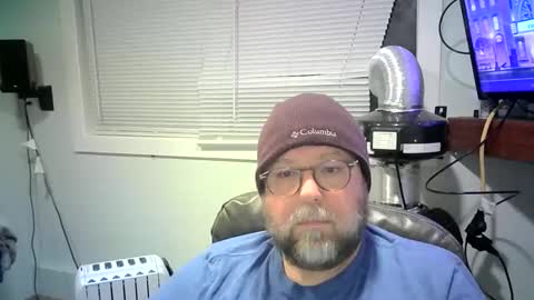 Snapshot of mister_happy567 chatting on January 28, 6:05 am Mr. Happy online show from January 28, 6:05 am