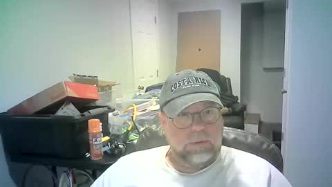 Mr. Happy online show from April 1, 6:03 am