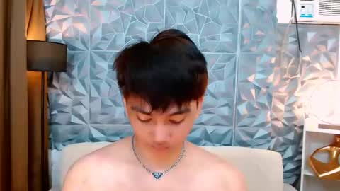 SAINT SACHI  will make your day  online show from February 19, 5:16 am
