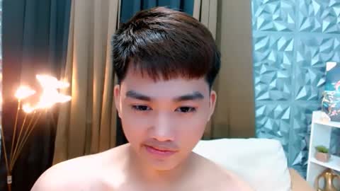 SAINT SACHI  will make your day  online show from September 14, 6:37 am