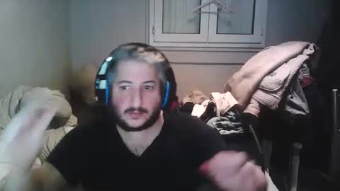 misterbelled online show from December 20, 1:45 am