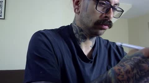     online show from November 26, 4:48 pm