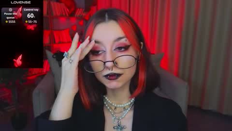 Marcelline online show from February 12, 10:30 am