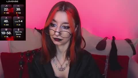 Marcelline online show from December 20, 10:22 am