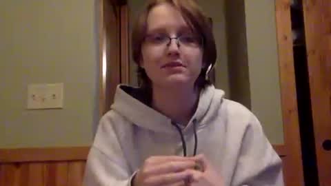Lassie Cassie online show from June 3, 12:24 am