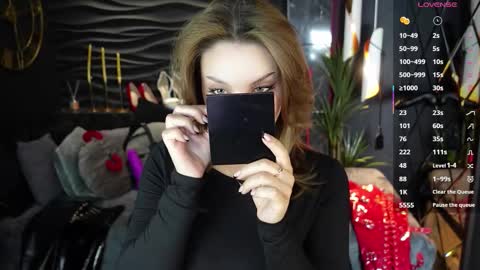 Darsy online show from September 29, 1:43 pm