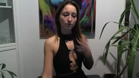Snapshot of mistress_kasandrra chatting on January 7, 4:37 pm Mistress Cassie - Cash online show from January 7, 4:37 pm