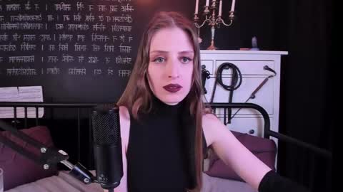 Mistress Marlene online show from May 9, 9:04 am