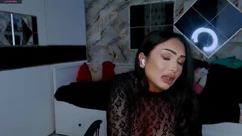Snapshot of mistress_meryem chatting on September 12, 11:29 pm mistress_meryem online show from September 12, 11:29 pm