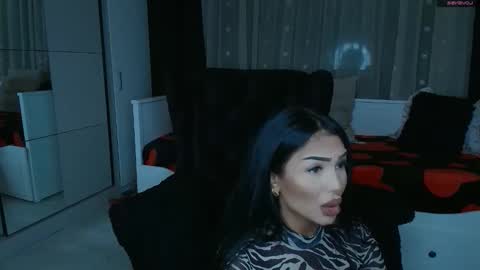 mistress_meryem online show from April 16, 9:39 pm