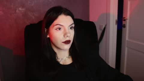 Miss Rochelle online show from December 7, 2:08 pm