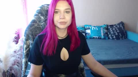 Miss Bailey online show from November 9, 9:46 am