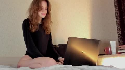 mistresselizy online show from February 24, 7:55 am