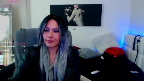 MistressEvelyn  online show from February 17, 6:31 am
