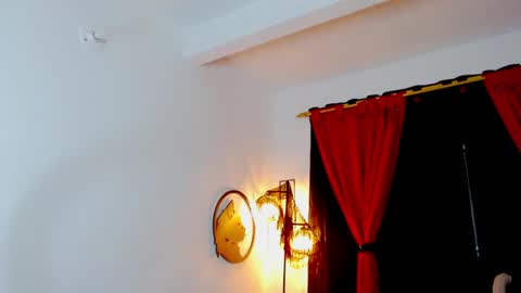 Mistresslombana online show from May 22, 5:58 am