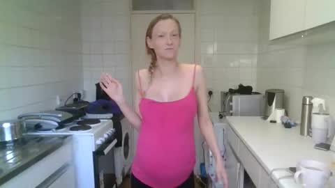 mistressmilly32 online show from May 9, 1:50 pm