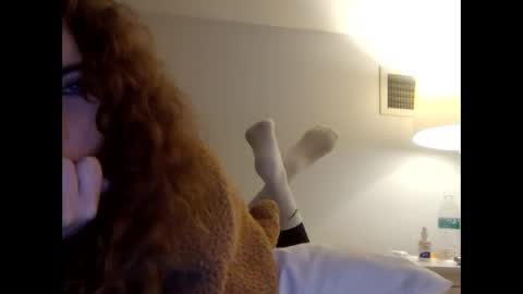 Snapshot of mistressred8 chatting on September 21, 10:36 pm Mistress Red online show from September 21, 10:36 pm