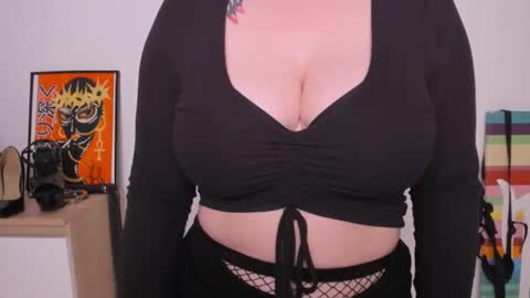 Snapshot of mistresssandy chatting on January 30, 8:42 pm SANDY online show from January 30, 8:42 pm