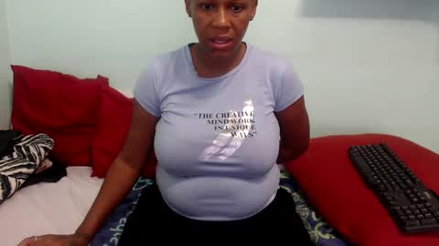 mistressshirleyx online show from February 16, 1:27 pm