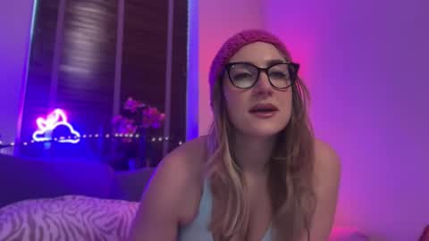 Miss X online show from February 3, 4:33 pm