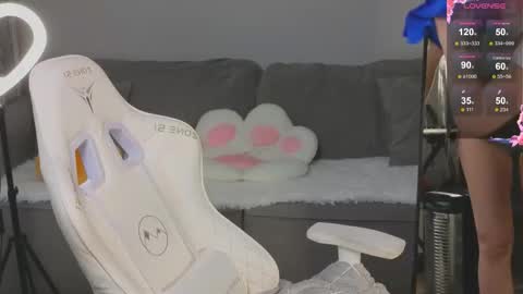 misty_roseee online show from October 1, 2:27 pm