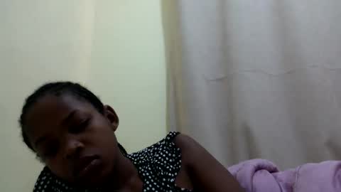 misty_shee online show from May 25, 8:53 am