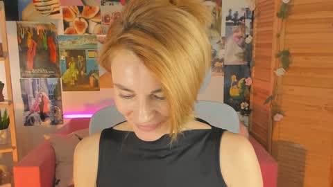 Snapshot of mistybarnes chatting on January 27, 2:57 pm MistyBarnes NONUDE MODEL online show from January 27, 2:57 pm