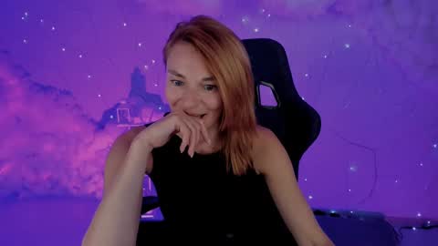 Snapshot of mistybarnes chatting on March 3, 3:11 pm MistyBarnes NONUDE MODEL online show from March 3, 3:11 pm