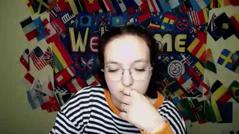 Aria online show from October 24, 1:34 pm