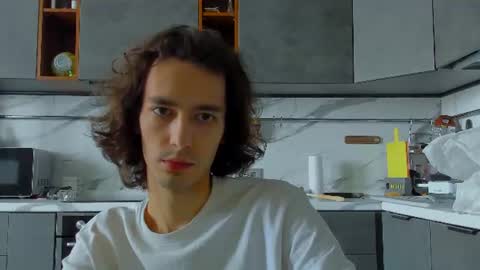 MitchelKurse online show from July 15, 11:37 am