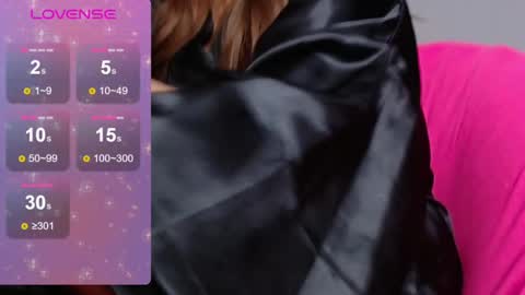 Snapshot of mitchwilson1 chatting on February 20, 3:23 am mitchwilson1 online show from February 20, 3:23 am