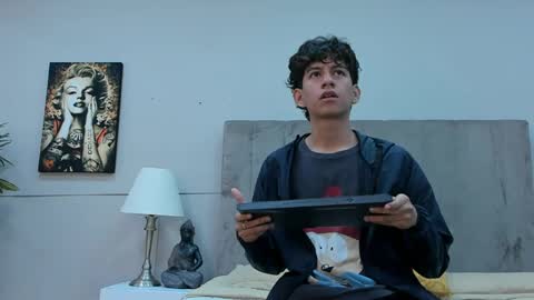 Mitssan online show from April 21, 3:13 am