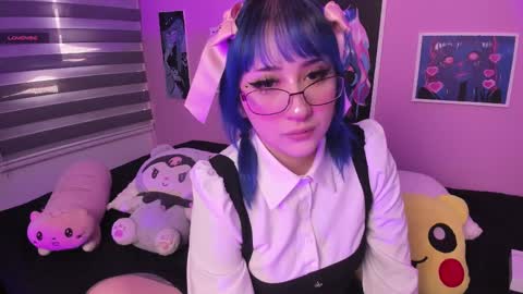 Snapshot of miwaviolet chatting on March 2, 7:12 pm Miwa Violet online show from March 2, 7:12 pm