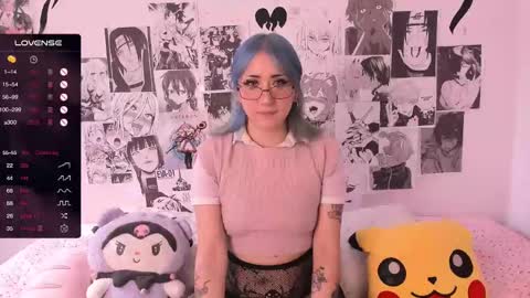 Snapshot of miwaviolet chatting on December 7, 7:38 pm Miwa Violet online show from December 7, 7:38 pm