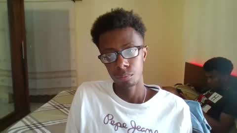 mixedboy_sexy online show from October 8, 9:04 am