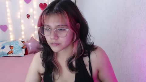 mixie_cute online show from February 16, 5:04 pm