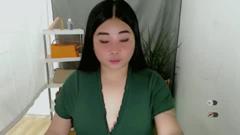 cassie marie online show from November 28, 12:01 pm