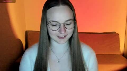 Miya online show from December 5, 5:22 pm