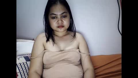 Snapshot of mizindependent chatting on February 14, 3:00 am Cutiepie online show from February 14, 3:00 am