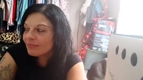 Bella online show from October 1, 7:13 pm
