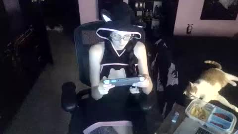 Mizz Bonez online show from January 19, 2:21 am