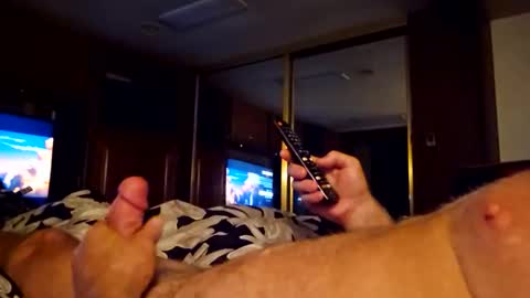 mjolnirandazzarra online show from April 6, 4:46 am