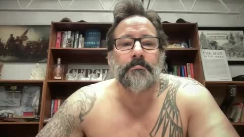 mmancini13 online show from December 28, 5:25 pm