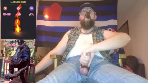Snapshot of mmazsnake chatting on February 22, 12:27 am SMOKINsnakeEYEZ online show from February 22, 12:27 am